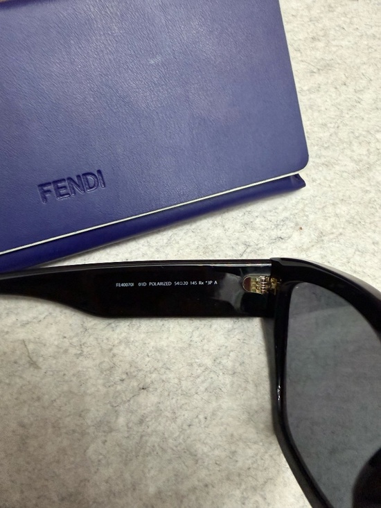Fendi Women\'s Black Sunglasses main image 5